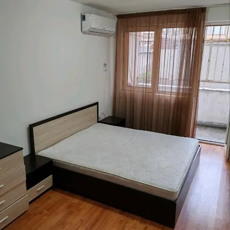 아파트 Gladstone Aprtmemnt *